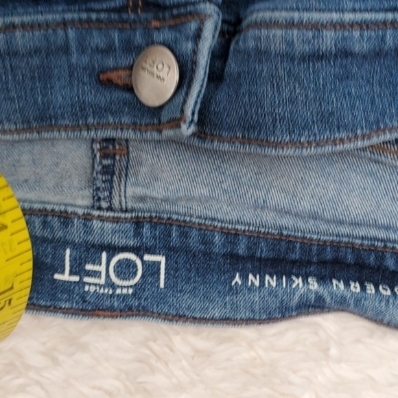 Ann‎ Taylor Loft skinny Jean's 32/14 - Picture 6 of 9